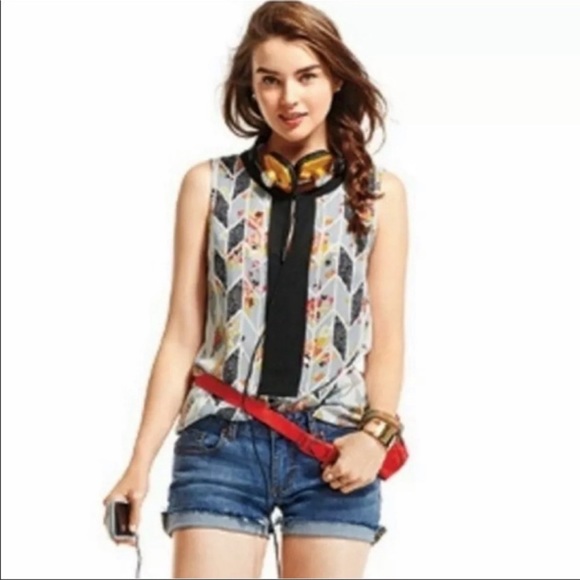 CAbi Grosgrain Floral & Animal Print Hi Low Tank Top - Picture 1 of 4